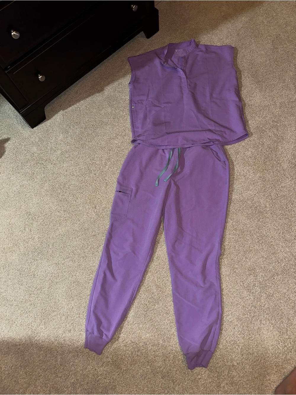 FIGS Women’s set